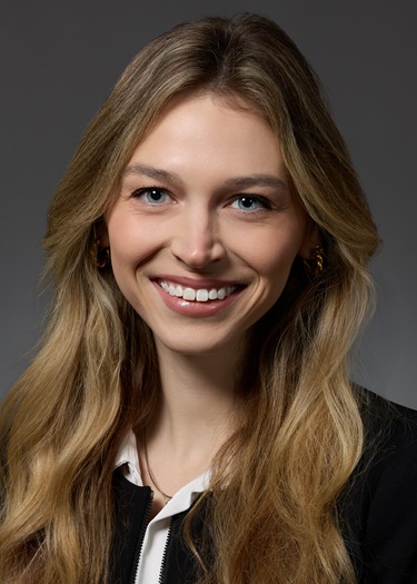 Puszczynski, Alexandra