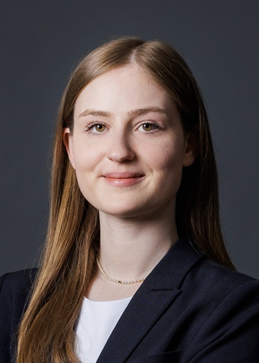 Schoser, Milena