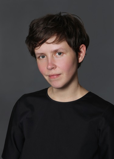 Indisova, Tanya