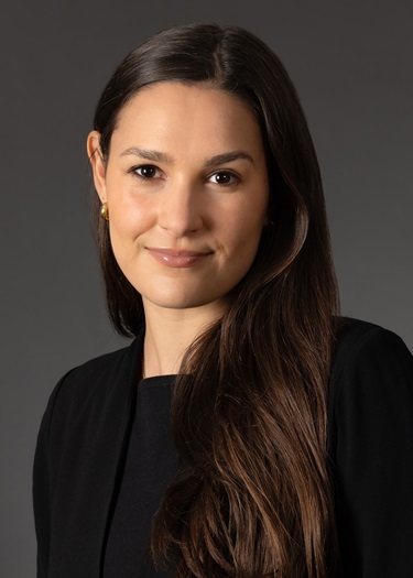 Mazzarella, Amelia Cole