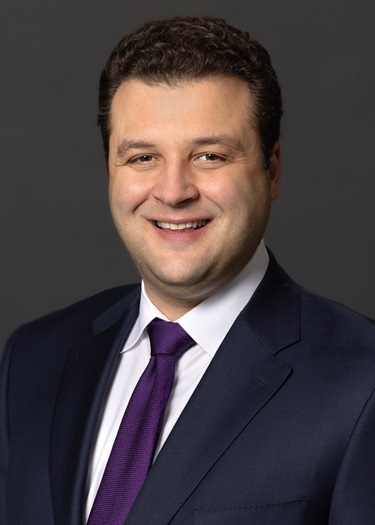 Ostosh II, Curt